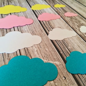 Nuages en papier découpés - Nuages en papier découpés - Nuage de papier - Papier découpé avec des matrices - Papier pailleté - Papier cartonné nuages - Nuages de papier pailleté