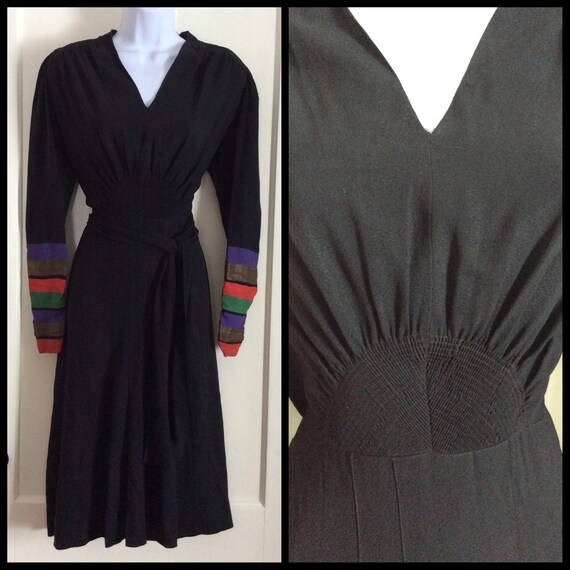 1920s Black Crepe Rayon Dress looks size Medium 30