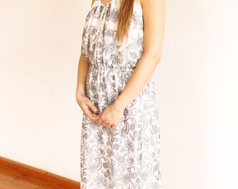 Dress flowers: long and Bohemian