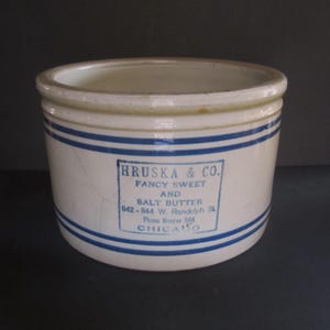 Recipiente para mantequilla RED WING de 20 libras con bandas azules y publicidad - HRUSKA & Co - Chicago - Recipiente publicitario antiguo - Cerámica antigua