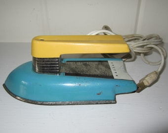 Żelazko do zabawy Nassau Vintage – turkusowo-żółte żelazko do zabawy – sprawdzone i działające (nagrzewa się, ale nie nagrzewa) – Troy, NY