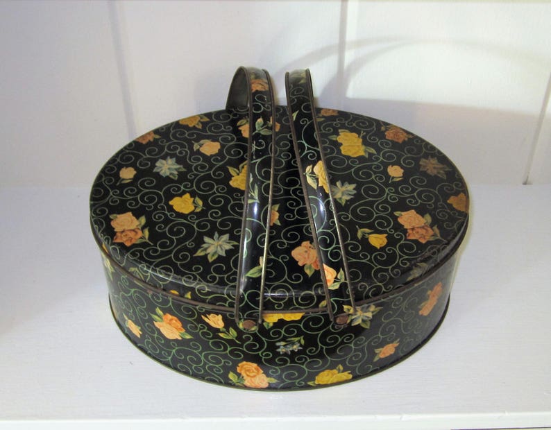 Floral /& Scroll Pattern Shabby Chic Storage Vintage Decorative Tin Container with Handle Dutch Maid