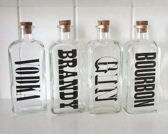 Zestaw karafek do wódki w stylu retro – typografia retro – karafki do wódki, ginu, bourbona i brandy – butelki na wódkę z korkiem TC Wheaton