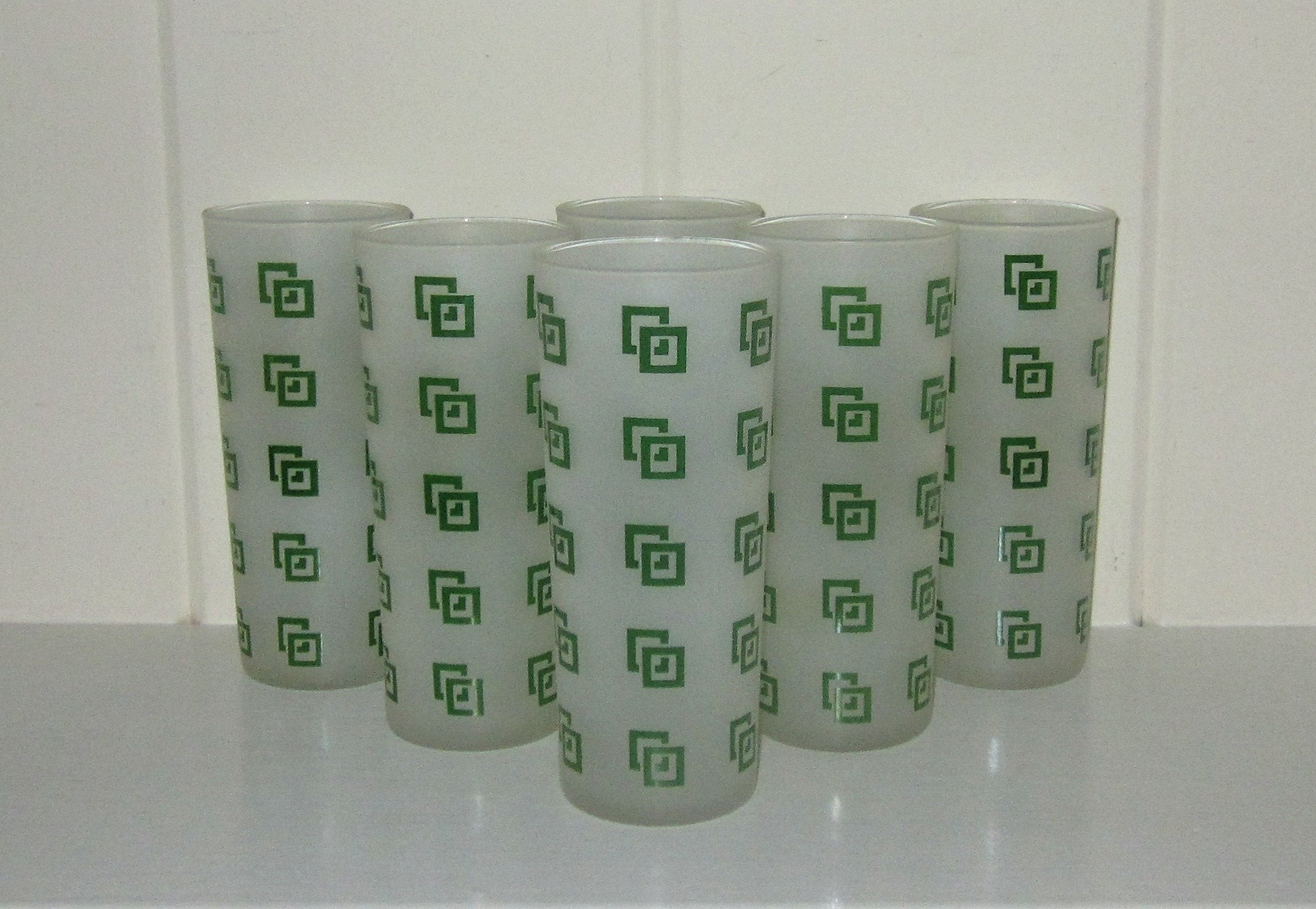 Set Of 6 Vintage Frosted Tom Collins Cocktail Bar or Tall Drinking Glasses with Green Interlocking Square Pattern - NEW OLD STOCK!