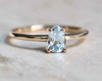 14K Gold Aquamarine Pear Solitaire Ring