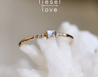14K Gold Moonstone Pavé Diamond Ring, "Moon Creek" Ring, Moonstone, Moonstone Ring, Astrology Ring, June Birthstone, Diamond Ring