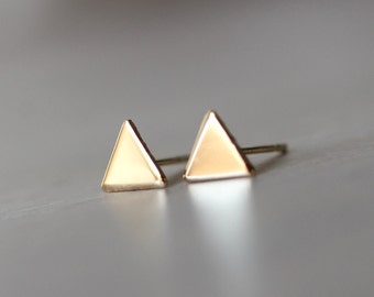 Solid 14K Gold Triangle Studs, Gold Studs, Triangle Studs, Triangle Earrings, Gold Earrings, Geometric Studs, Solid Gold, Dainty Jewelry