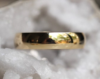 5mm Half Round Solid Gold Wedding Band