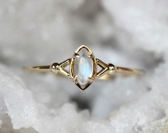 14K Moonstone Split Shank Ring, June Birthstone, Marquise Shape, 10K Gold, Prong Ring, Solitaire Ring, Cabochon Stone, Rainbow Moonstone