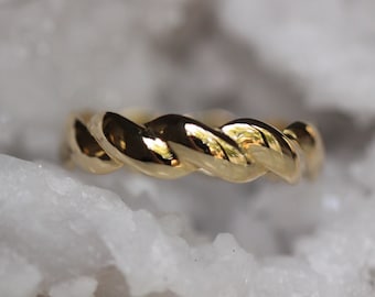 Gold Twisted 4.8mm Band (14K or 10K)