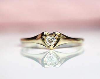 14K Diamond Heart Signet Ring, Solid Gold Ring, 10K Gold Ring, Heart Diamond Ring, April Birthstone, Heart Ring, Prong, Unique Find