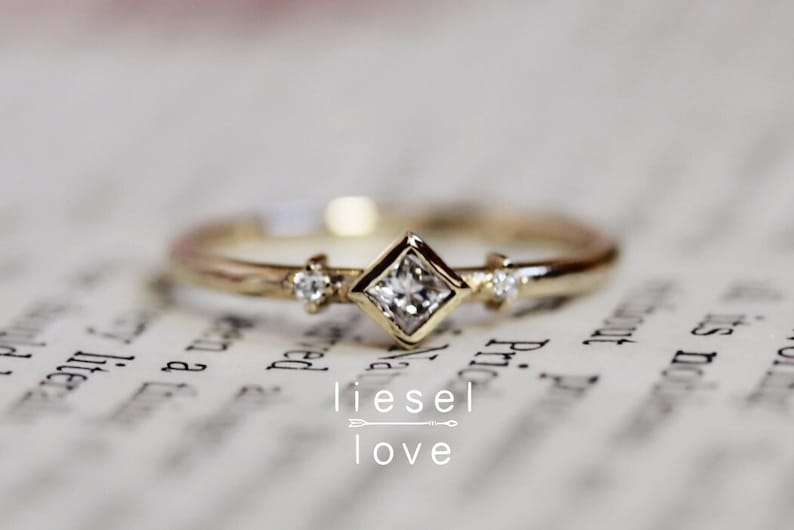14K Deco Diamond Ring, Square Diamond Ring, Dainty Engagement Ring, Bezel Setting, Simplistic Ring, Three Stone Ring, Princess Cut image 4