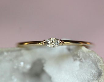 Tiny Diamond Wink Ring
