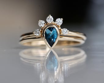 14K Gold London Blue Topaz Pear and Diamond Ring Set