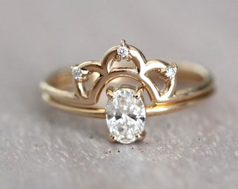 14K Gold Oval Diamond Ring Set