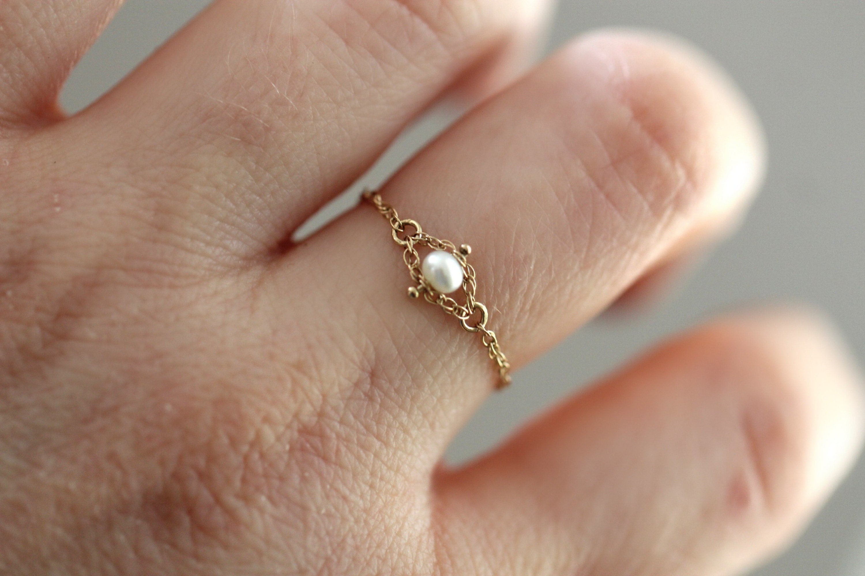 Pearl chain ring deals