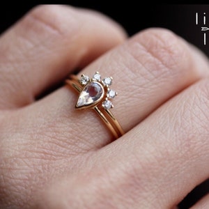 14K Gold Moonstone Wedding Set, Regal Bridal Ring Set, Pear Bezel, Moonstone Ring, Moonstone Engagement Ring, Engagement Ring, Dainty Ring image 4