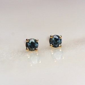 14K Gold Montana Sapphire Stud, 3mm Stone, Sapphire Earring, Teal Sapphire, American Mined, Everyday Wear, September Birthstone, Blue Green