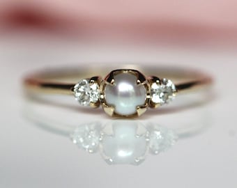 Pearl Diamond Ring