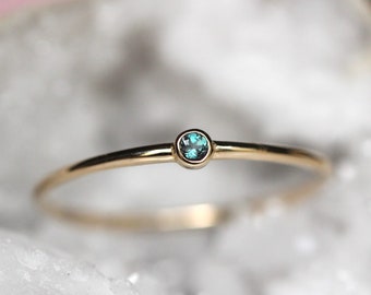 14K Gold Tiny Alexandrite Ring, Green Stone Ring, Purple Stone Ring, Dainty Jewelry, 10K Stacking Ring, June Birthstone, Bezel Setting