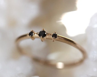 14K Gold Three Stone Black Diamond, Minimal Jewelry, Engagement Ring, Diamond Ring, Dainty Ring, Three Stone Ring, Black Stone Ring