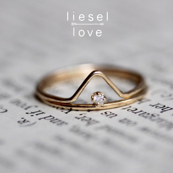 14K Gold Diamond Chevron Ring Set, "The Peak" Ring Set, Dainty Engagement Ring, Diamond Ring, Dainty Ring, Engagement Ring Set, Solid Gold
