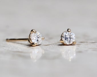 14K Gold Diamond Studs, Diamond Earrings, Diamond Studs, Everyday Wear, Dainty Studs, Minimal Jewelry, Three Prong Martini Setting