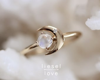 14K Gold Moonstone Diamond Ring, "Moon of My Life" Ring, Moonstone, Moonstone Ring, Astrology Ring, Blue Flash, Rainbow, Solid Gold