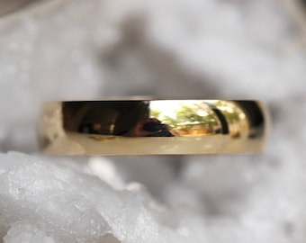 5mm Half Round Solid Gold Wedding Band