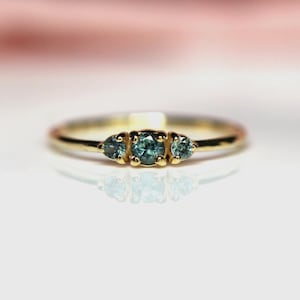 14K Montana Sapphire Three Stone Ring, September Birthstone, Blue Green Stone, Untreated Sapphire, Teal Stone, Prong Ring, Gemstone Ring