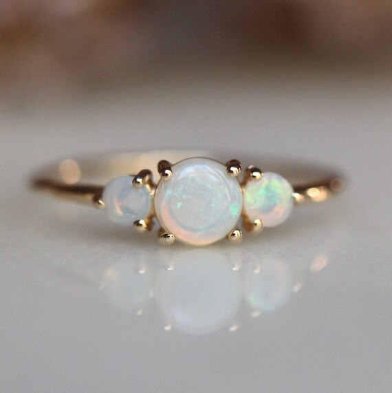 10k on sale opal ring