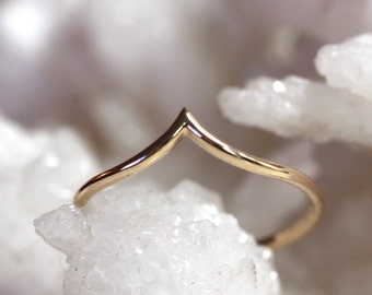 14K Gold Chevron Ring