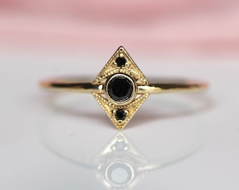 Black Diamond Zelda Ring