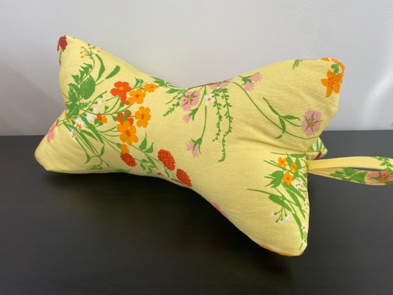 Neckbone pillows in poly deals cotton