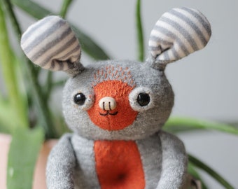 Muta | mutant CECIL with magnetic paws | wool design toy wild animal creature, embroidery soft plushie