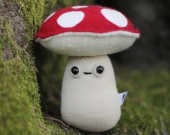 Friendly fungi toadstool * magic mushroom * forest woolly critter, whimsical art toy  - plushie softie MUTA