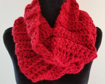 Infinity Scarf - Outlander Inspired Scarf, Chunky Scarf, Cowl Scarf, Claire Infinity Scarf, Scarves for Women, Crochet Handmade, Red