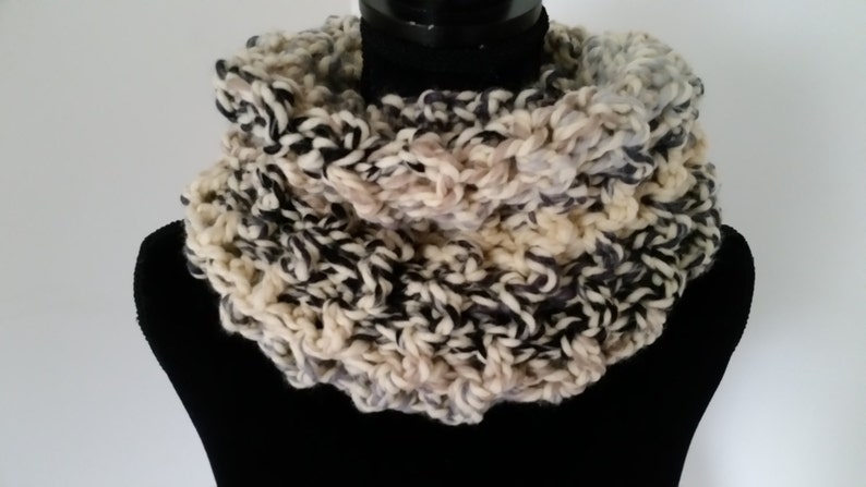 Infinity Scarf Scottish Inspired Scarf, Cowl Scarf, Claire Infinity Scarf, Scarves for Women, Crochet Handmade, Unisex Scarf, image 4