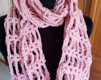 Infinity Cowl Scarf - Circle Scarf, Chunky Scarf, Scarf Neckwarmer, Pink Scarf, Handmade Scarf, Crochet Scarf - Gift for Her