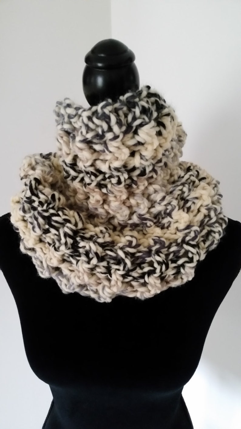 Infinity Scarf Scottish Inspired Scarf, Cowl Scarf, Claire Infinity Scarf, Scarves for Women, Crochet Handmade, Unisex Scarf, image 2