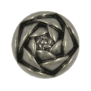 Metal Buttons - Flower Bud Shaped Gray Silver Metal Shank Buttons - 23mm - 7/8 inch - 7 pcs