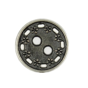 Metal Buttons - Floret Wreath Metal Hole Buttons in Gray Silver Color - 11mm - 7/16 inch - 6 pcs