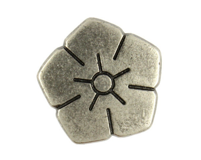 Flower Metal Buttons - Gray Silver Pentagon Sakura Metal Shank Buttons - 18mm - 11/16 inch - 6 pcs