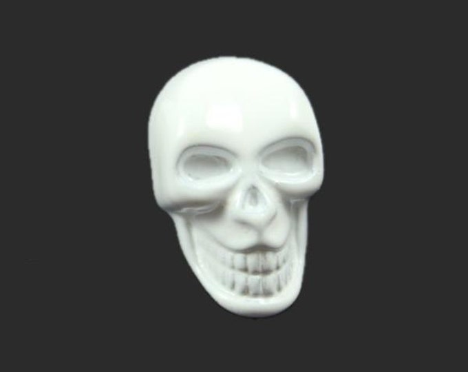 White Skull Metal Shank Buttons - 16mm - 5/8 inch - 6 pcs
