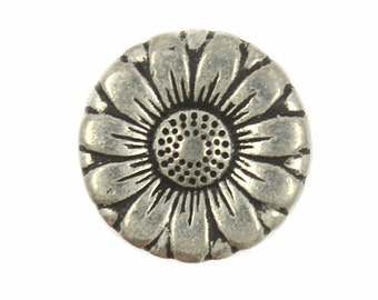 Metal Buttons - Retro Silver Daisy Metal Shank Buttons - 15mm- 5/8 inch - 6 pcs