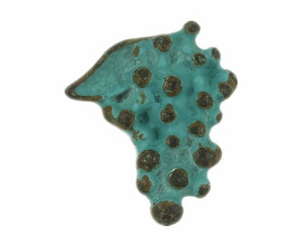 Grapes Metal Buttons - Green Patina Bunch of Grapes Metal Shank Buttons - 14mm - 9/16 inch - 6 pcs