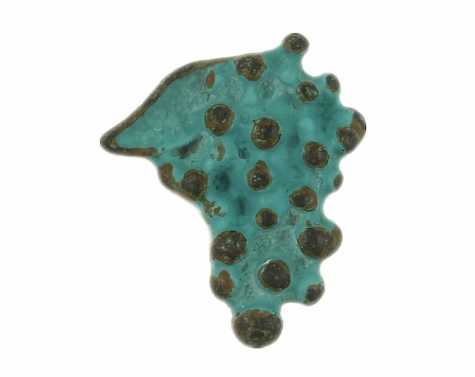 Grapes Metal Buttons - Green Patina Bunch of Grapes Metal Shank Buttons - 14mm - 9/16 inch - 6 pcs