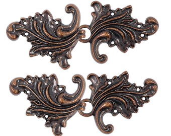 2 pares asimétricos acanto hoja de hoja cierre gancho y ojos antiguos sujetadores de cobre. 66mm x 28mm Fijado.