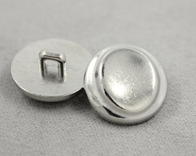 Metal Buttons - Oval and Round Cascading Design Matte Silver Shank Buttons - 17mm - 11/16 inch - 6 pcs