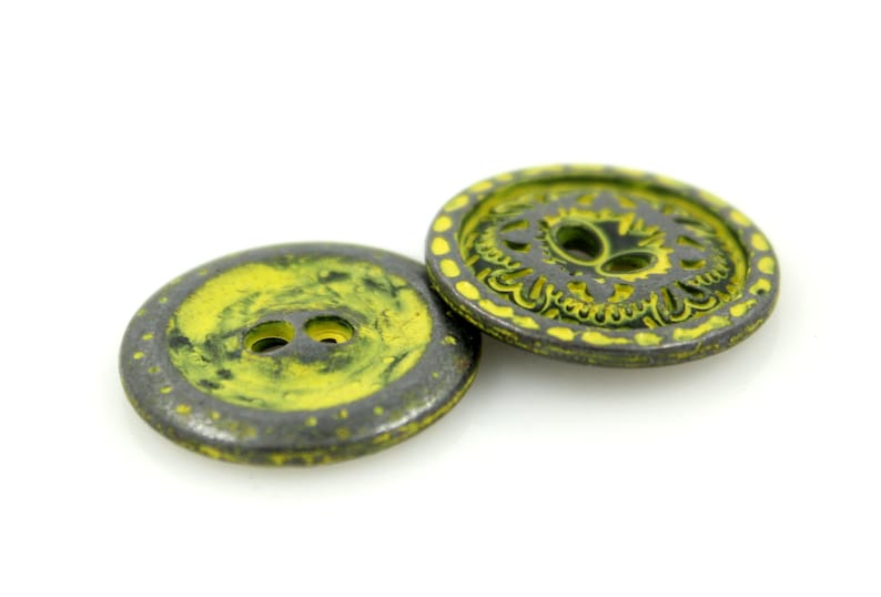 Metal Buttons Flower Engraving Gunmetal Chartreuse Metal - Etsy